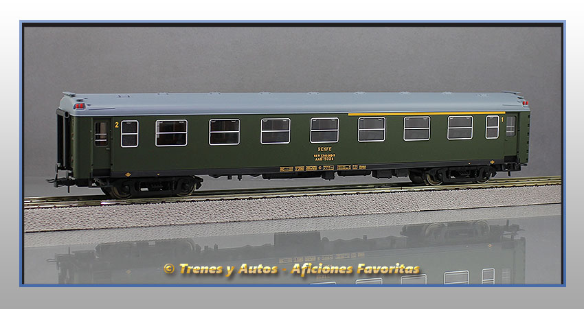Coche pasajeros Serie 5000 AAB-5024  Clase 1ª y 2ª - Renfe